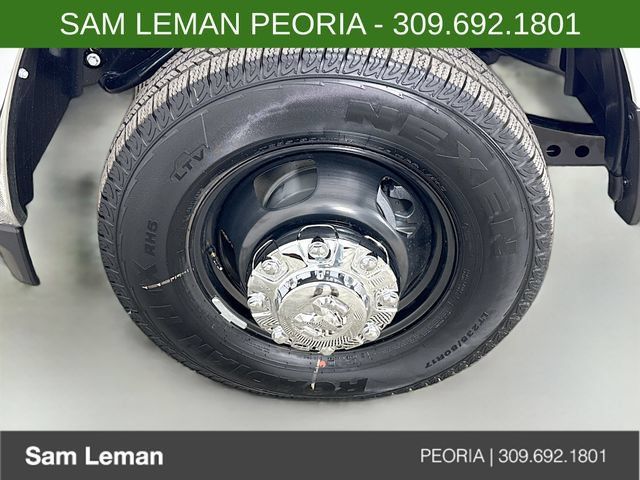 New 2026 RAM 3500 Tradesman w/ Chrome Appearance Group A AWD/4WD image 25