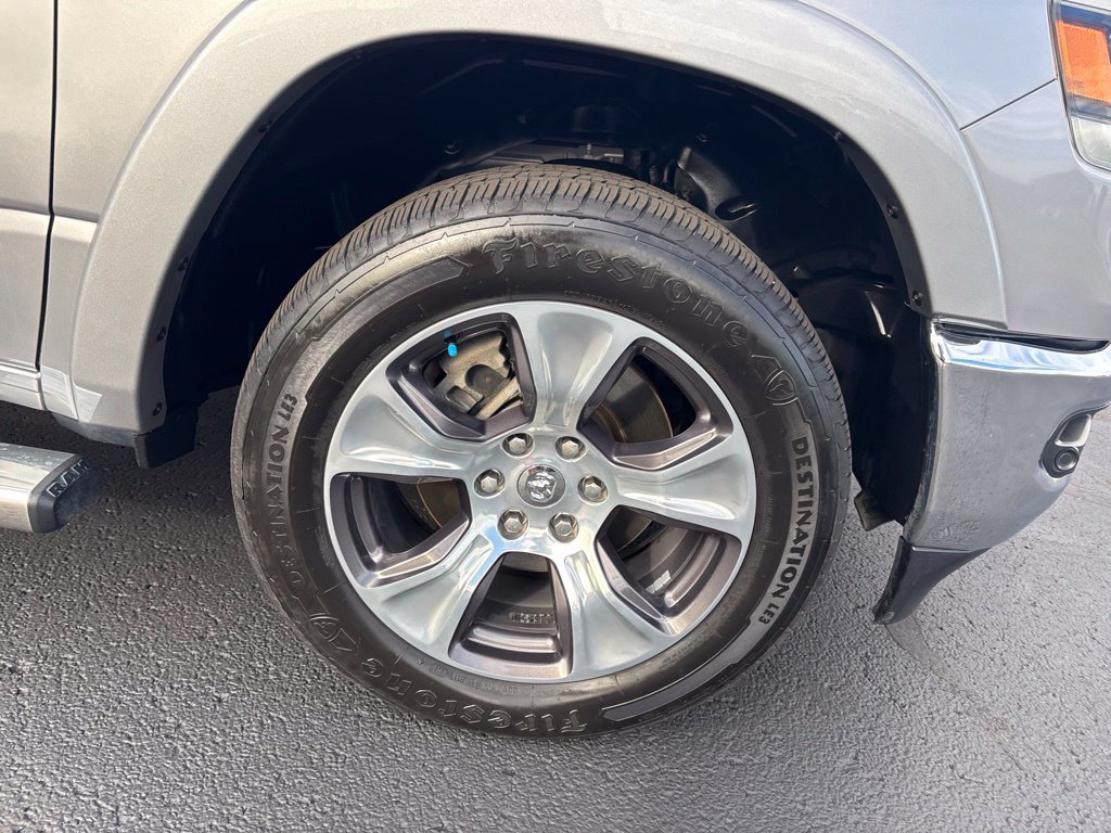 Used 2022 RAM 1500 Laramie AWD/4WD image 12
