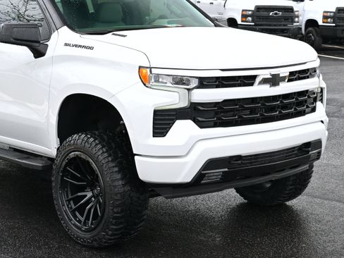 Used 2025 Chevrolet Silverado 1500 RST w/ Protection Package image 29