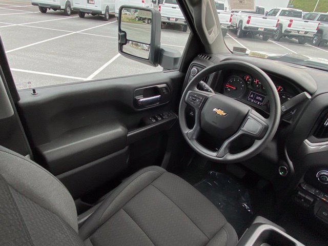 New 2026 Chevrolet Silverado 2500 Custom w/ Custom Value Package AWD/4WD image 25