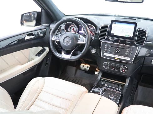 Used 2017 Mercedes-Benz GLS 63 AMG 4MATIC image 25
