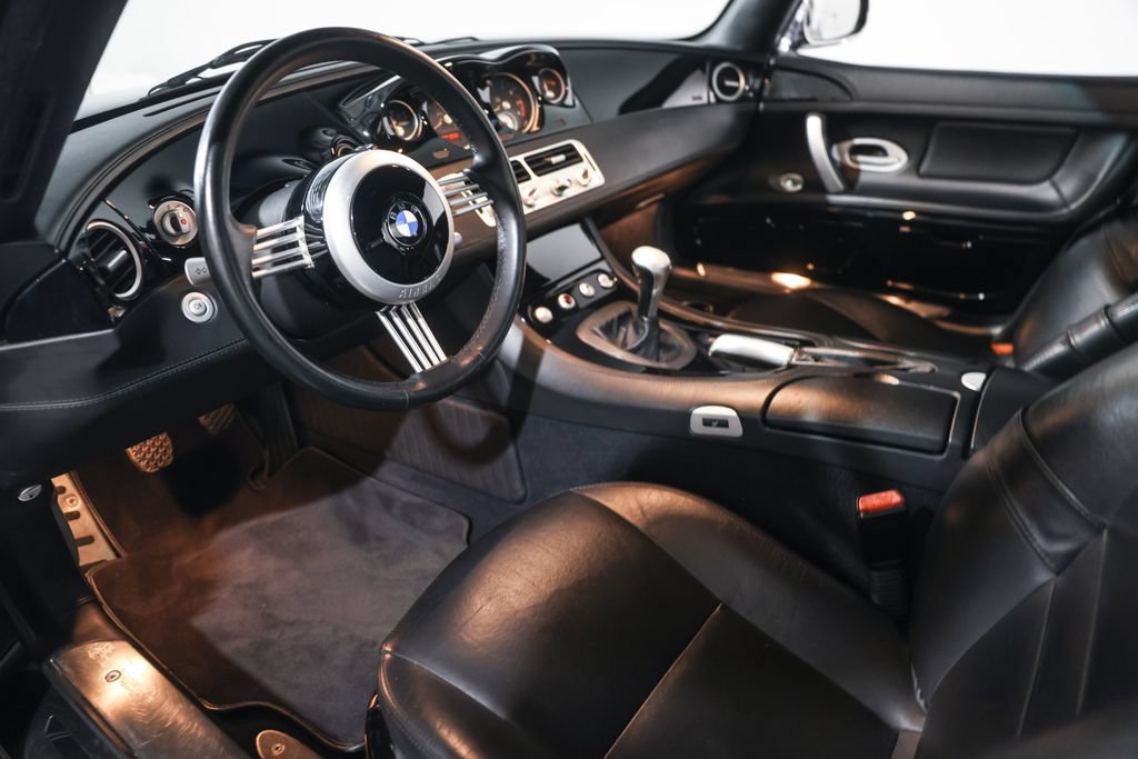 Used 2002 BMW Z8 RWD image 20