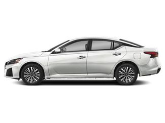 Used 2024 Nissan Altima 2.5 SV w/ SV Premium Package FWD video 3