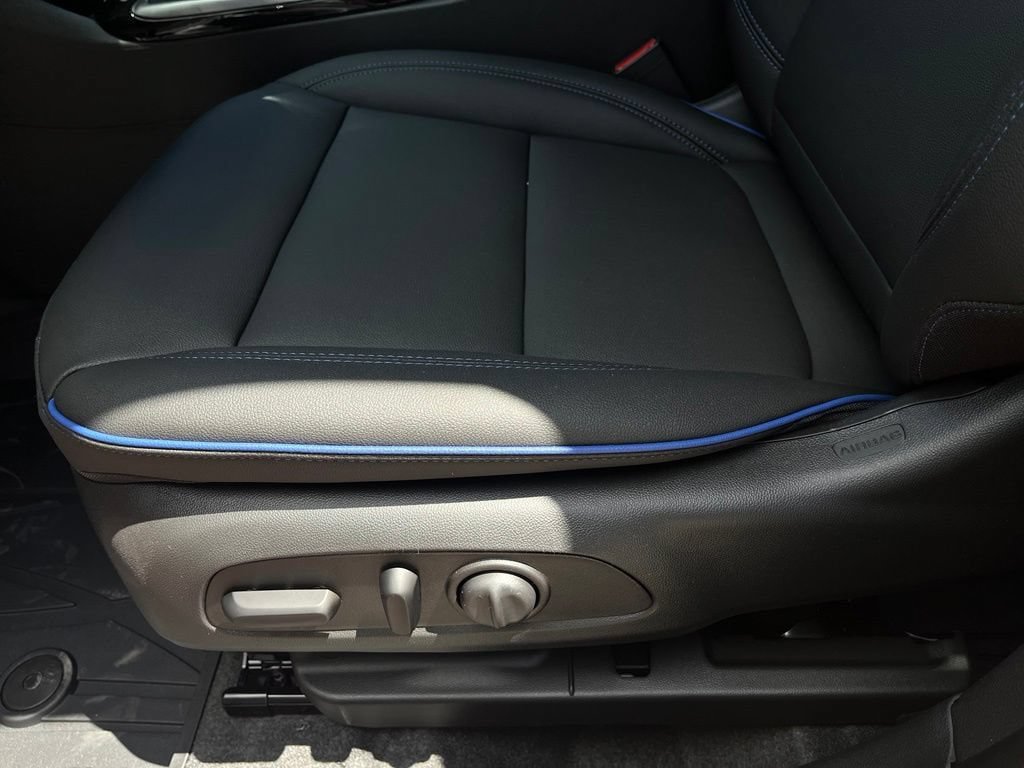 New 2026 Buick Envista Sport Touring w/ Convenience I Package FWD image 25