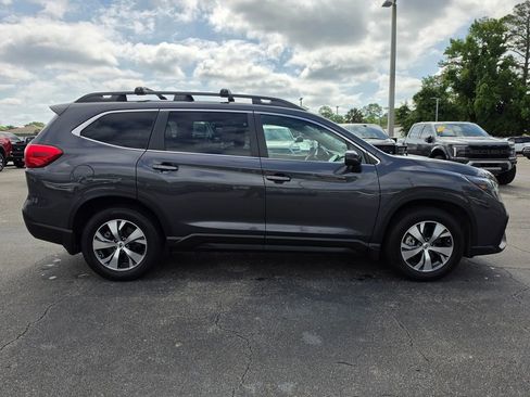 Used 2023 Subaru Ascent Premium AWD/4WD image 18