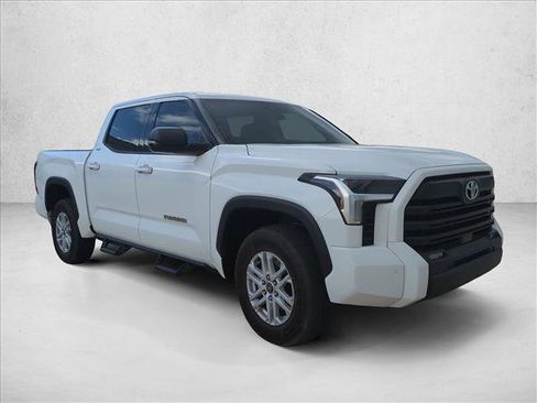 Used 2023 Toyota Tundra SR5 w/ SR5 Premium Package AWD/4WD image 3