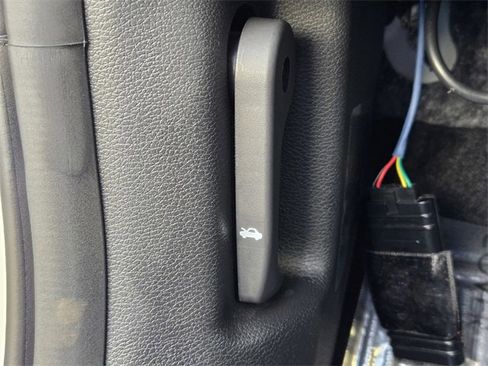 New 2026 Kia Sportage EX image 17