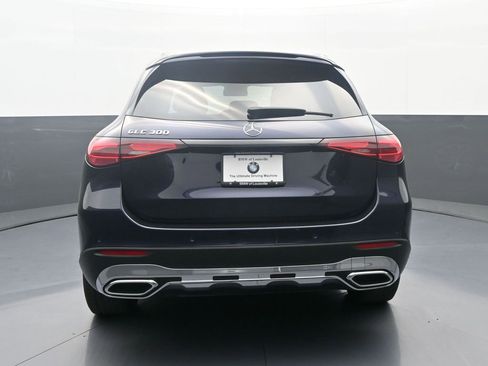 Used 2023 Mercedes-Benz GLC 300 image 6
