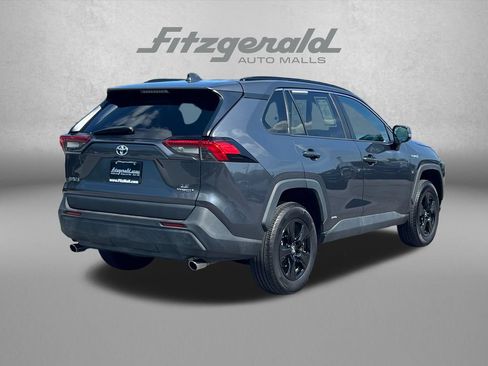 Used 2019 Toyota RAV4 LE AWD/4WD image 8