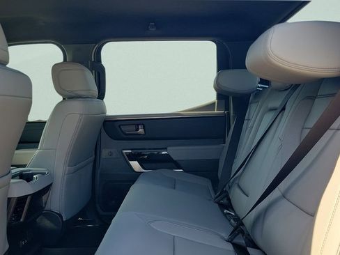 New 2026 Toyota Tundra Limited AWD/4WD image 10