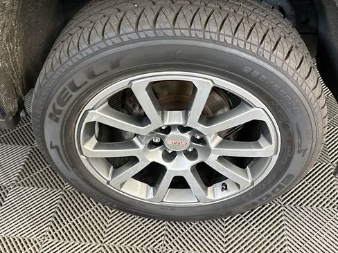 Used 2018 GMC Canyon Denali AWD/4WD image 11