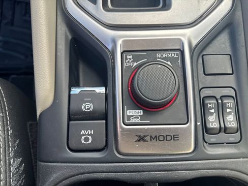 Certified 2023 Subaru Forester Premium image 27