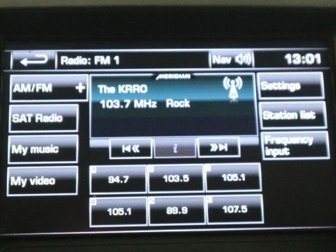 Used 2014 Land Rover LR2 HSE image 15