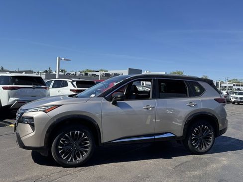 New 2026 Nissan Rogue Platinum w/ Platinum Premium Package AWD/4WD image 23