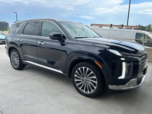Certified 2024 Hyundai Palisade Calligraphy AWD/4WD image 2