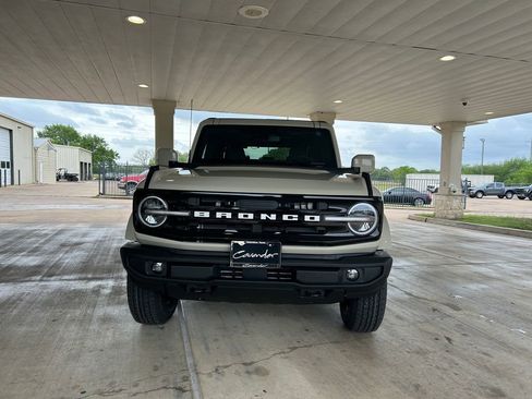 New 2026 Ford Bronco Outer Banks AWD/4WD image 10