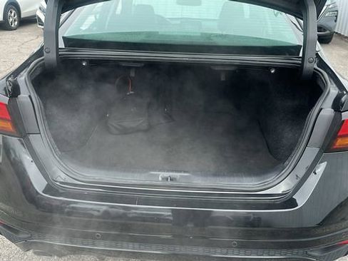 Used 2021 Nissan Altima 2.5 Platinum image 8