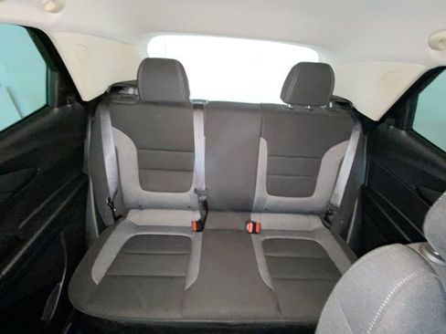 Used 2023 Chevrolet TrailBlazer LT FWD image 14