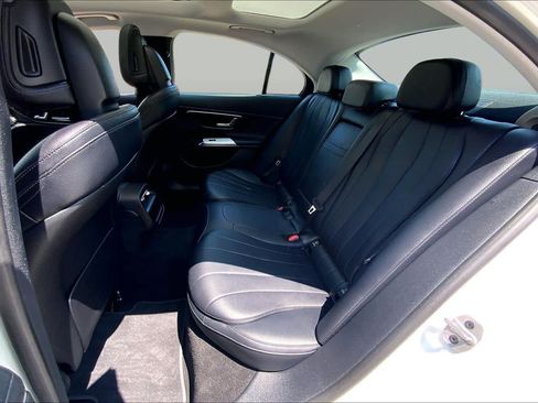 Used 2025 Mercedes-Benz E 450 4MATIC Sedan image 20
