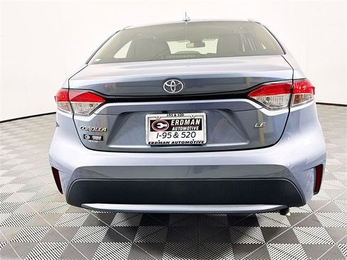 Used 2022 Toyota Corolla LE image 21
