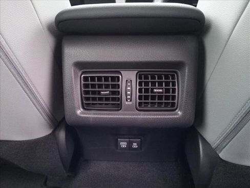 Used 2026 Toyota Camry SE w/ Convenience Package FWD image 14