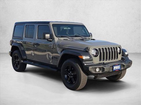 Used 2022 Jeep Wrangler Unlimited Sport AWD/4WD image 3