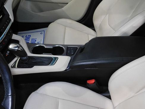 Used 2022 Cadillac CT4 Premium Luxury AWD/4WD image 35