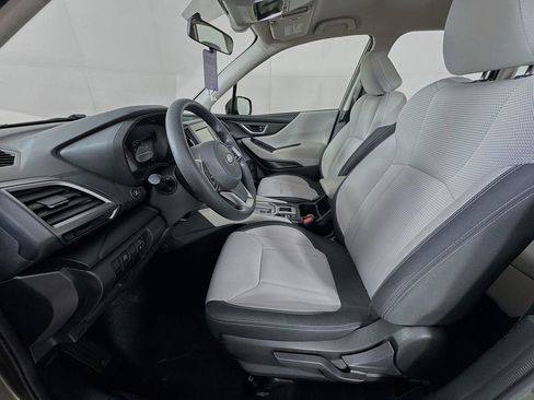 Used 2021 Subaru Forester image 23