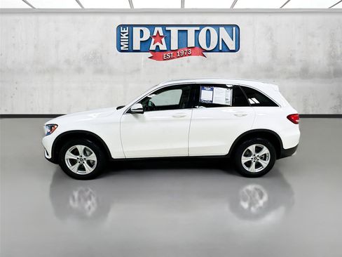 Used 2018 Mercedes-Benz GLC 300 image 3