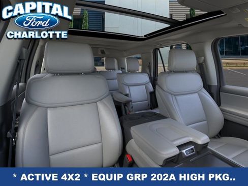 New 2025 Ford Expedition Active RWD image 11