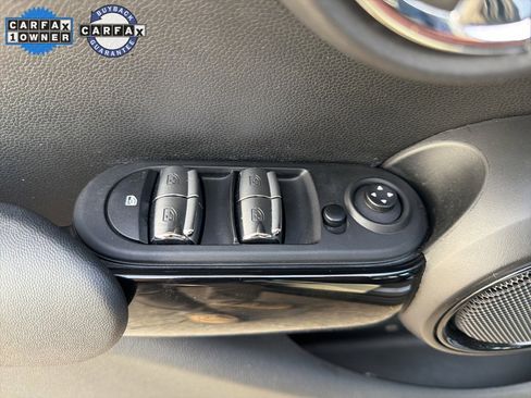 Used 2022 MINI Cooper S image 24