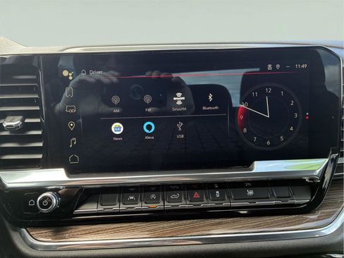 Used 2024 GMC Sierra 1500 Elevation AWD/4WD image 14