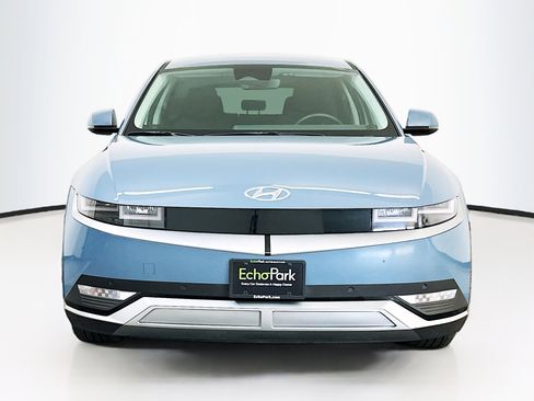 Used 2024 Hyundai Ioniq 5 SEL AWD/4WD image 2