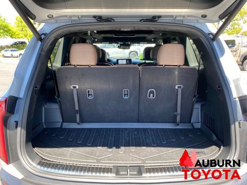 Used 2022 Kia Telluride SX w/ SX Prestige Package AWD/4WD image 13