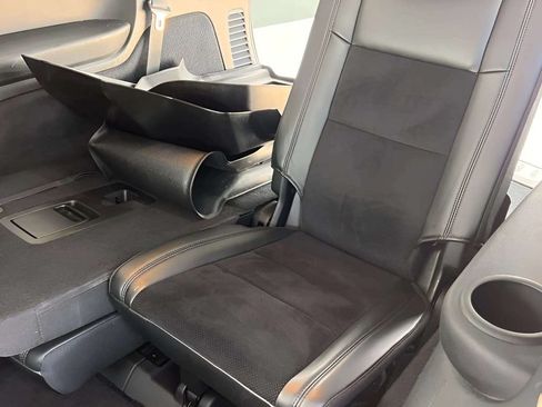 Used 2018 Dodge Durango GT AWD/4WD image 17
