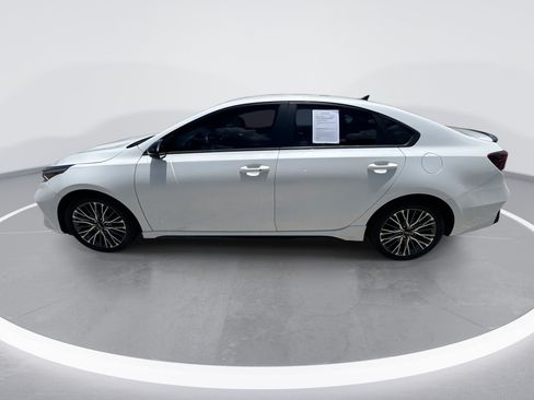 Used 2023 Kia Forte GT-Line FWD image 8