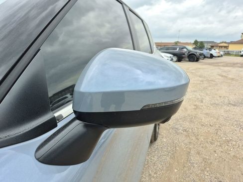 New 2026 Mitsubishi Outlander SE image 14