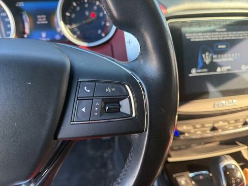 Used 2017 Maserati Ghibli S image 23