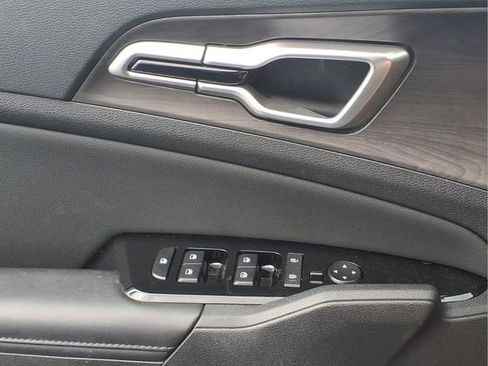 Used 2023 Kia Sportage X-Line w/ X-Line Premium Package AWD/4WD image 18