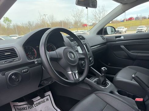 Used 2010 Volkswagen Jetta Wolfsburg Edition image 9