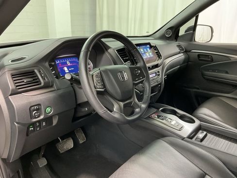 Certified 2023 Honda Passport EX-L image 19