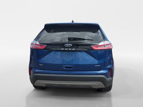 Used 2024 Ford Edge SEL AWD/4WD image 4
