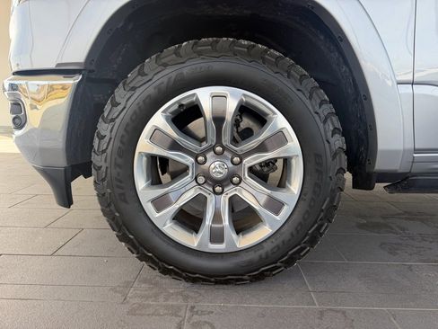 Used 2022 RAM 1500 Limited image 10