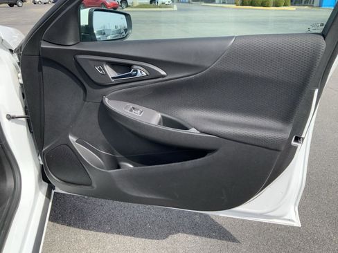 Used 2024 Chevrolet Malibu LT image 52