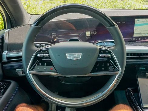 New 2026 Cadillac Escalade IQL Luxury image 39