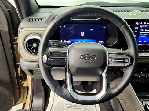 Used 2023 Chevrolet Colorado ZR2 w/ Desert Boss Special Edition image 13