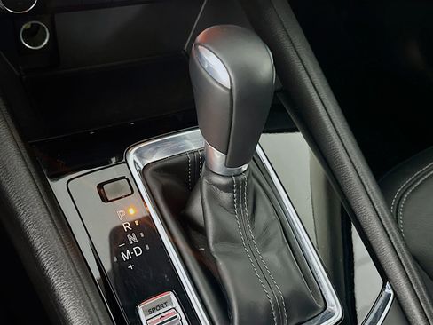 Used 2025 MAZDA CX-5 AWD 2.5 S w/ Preferred Package image 24