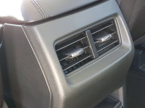 New 2024 Ford Edge SE w/ Black Appearance Package AWD/4WD image 32