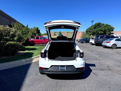 Used 2022 Polestar Polestar 2 w/ Performance Package AWD/4WD image 9