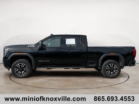 Used 2021 GMC Sierra 2500 AT4 w/ AT4 Premium Plus Package image 6